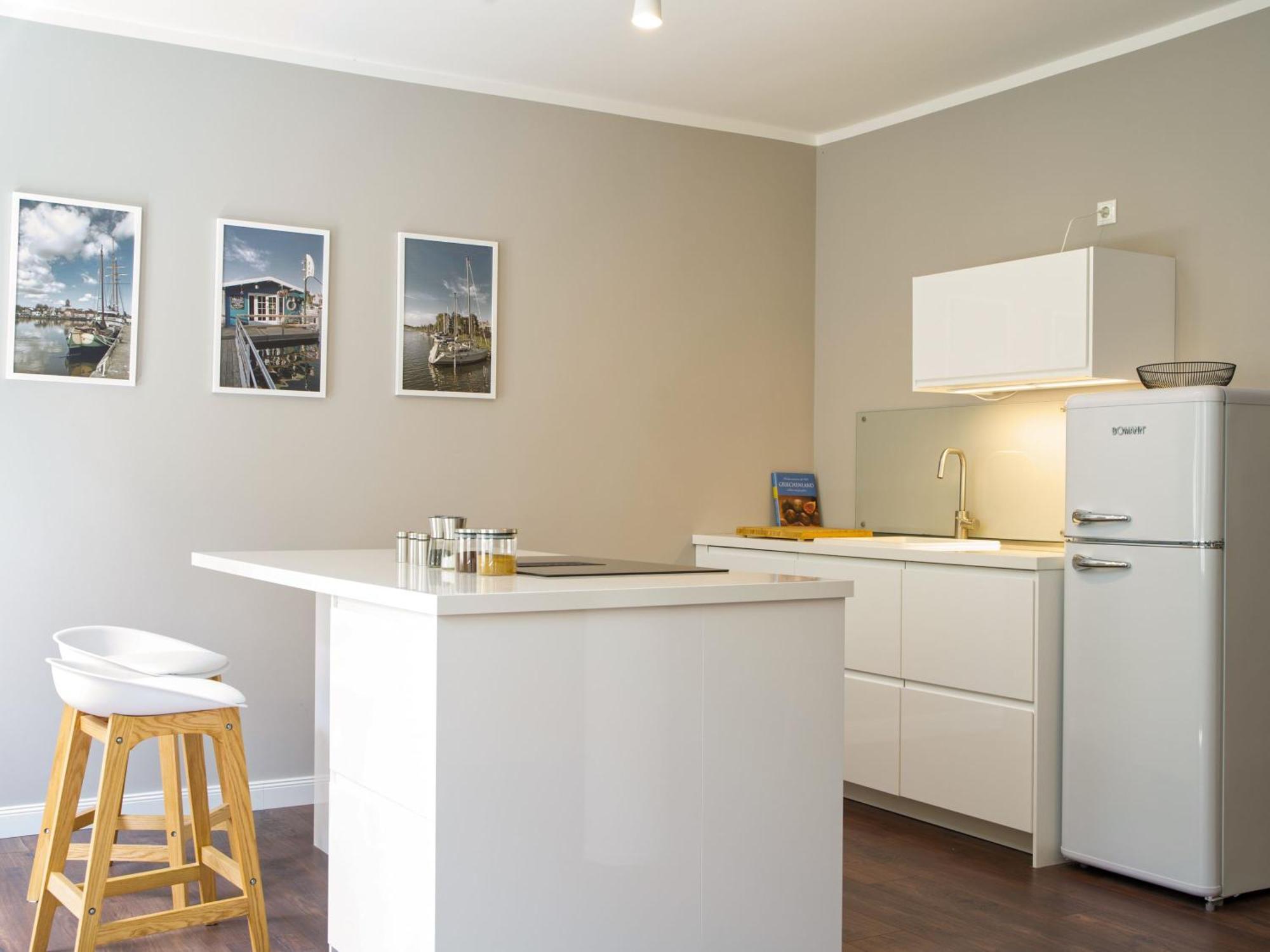Business-Apartments Im Schuster-Acht Wolgast Eksteriør billede